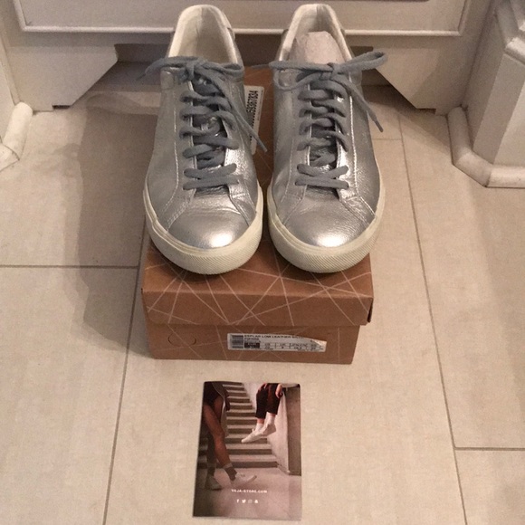 veja esplar leather silver